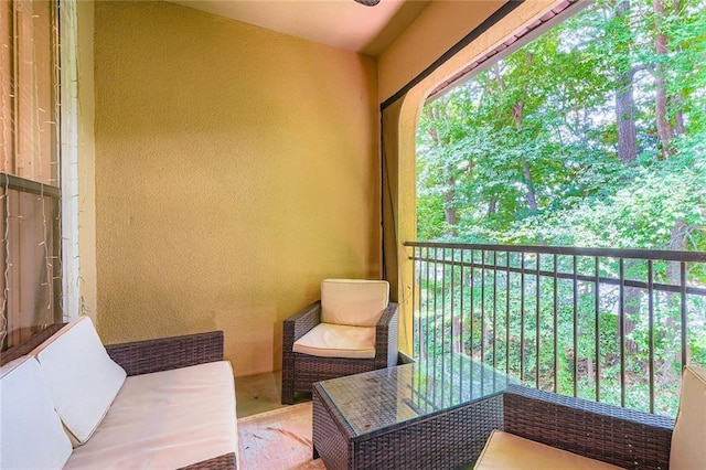 3777 Peachtree Rd NE Unit 438, Brookhaven, GA 30319 - view of balcony