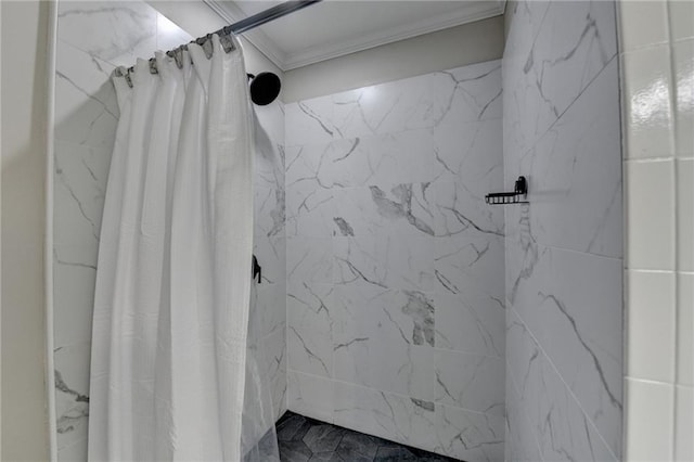full bathroom with curtained shower and ornamental molding