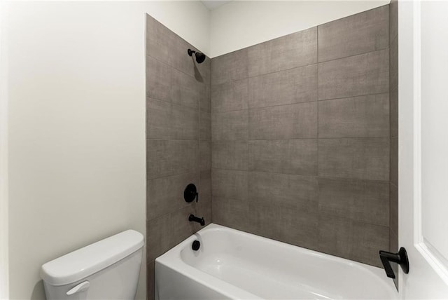 1941 Quarry Park Pl NW, Atlanta, GA 30318 - full bathroom with toilet and shower / bathtub combination