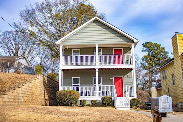 view of front of property featuring covered porch