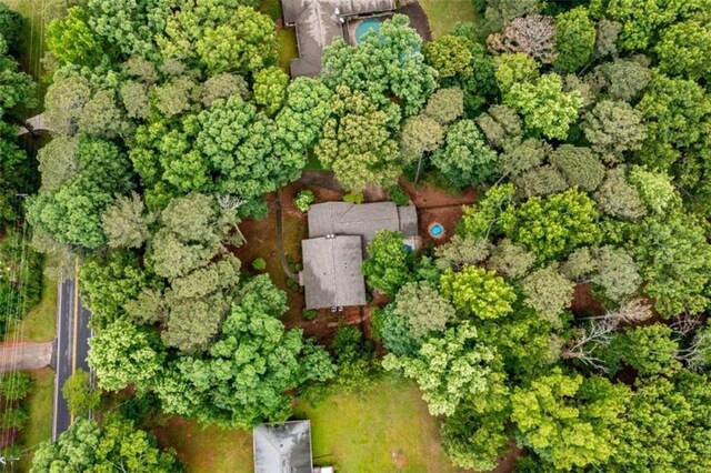 aerial view of property and surrounding area