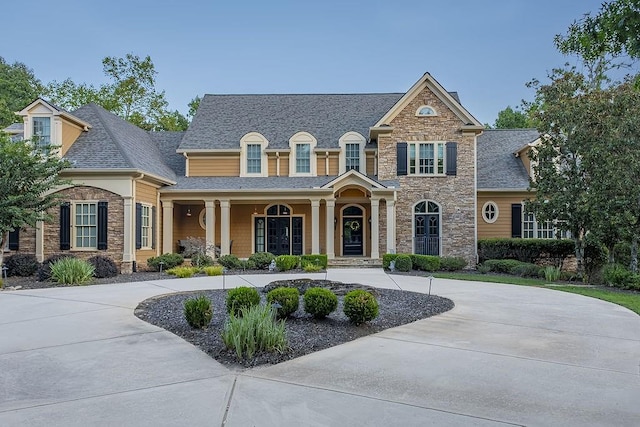 view of front of home with covered porch