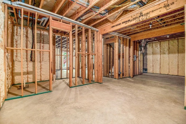 2638 Clairmont Rd, Atlanta, GA 30329 - deck featuring ceiling fan, outdoor dining area, and view of scattered trees
