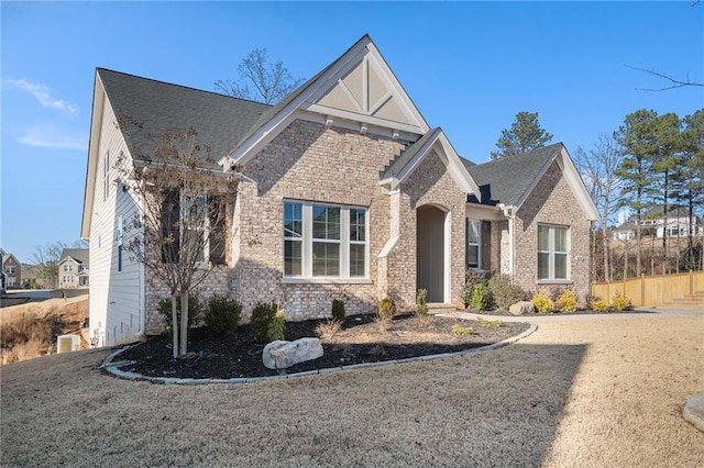 view of front of property with a front lawn