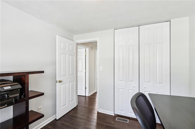 10475 Willow Meadow Cir, Alpharetta, GA 30022 - office featuring dark wood-style flooring and a textured ceiling