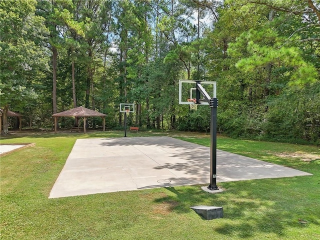 10475 Willow Meadow Cir, Alpharetta, GA 30022 - view of basketball court featuring a gazebo, community basketball court, and a lawn