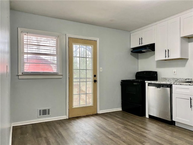 kitchen featuring stainless steel dishwasher, under cabinet range hood, black / electric stove, dark wood-style floors, and visible vents