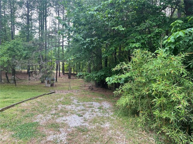 5022 Cliff Top Dr, Loganville, GA 30052 - view of yard
