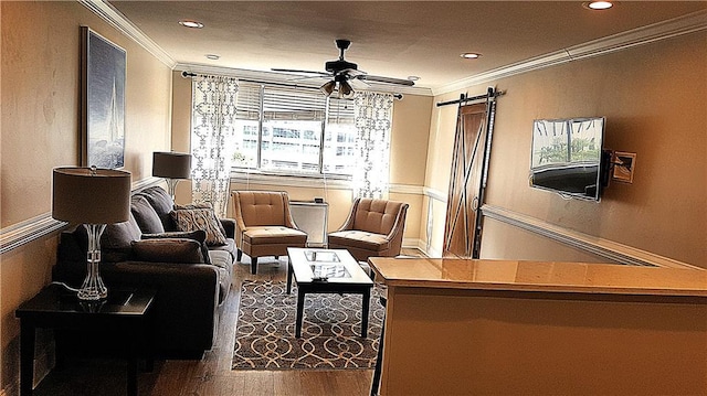 living area featuring recessed lighting, wood finished floors, ornamental molding, and a ceiling fan