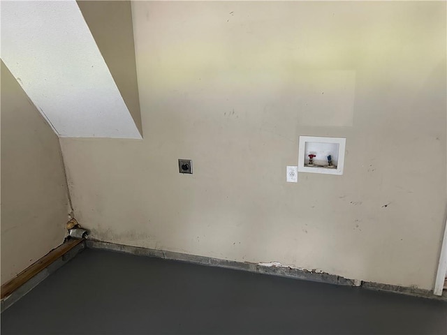 6536 Rebecca Lou Ln, Lithonia, GA 30058 - laundry area featuring electric dryer hookup and washer hookup