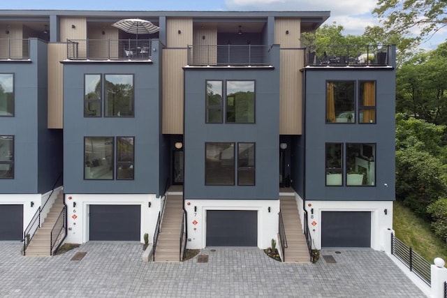 view of front of home with a garage