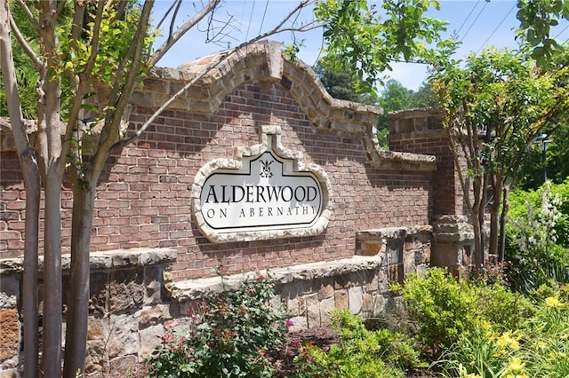 345 Alderwood Ln, Sandy Springs, GA 30328 - view of community / neighborhood sign