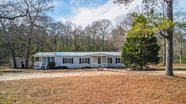 view of manufactured / mobile home