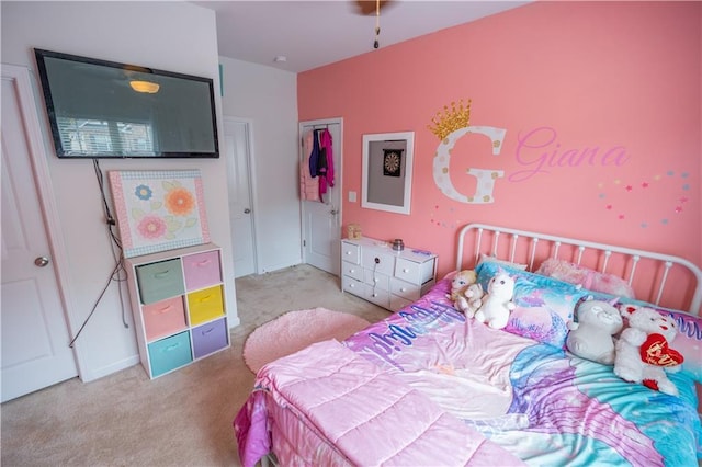 view of carpeted bedroom