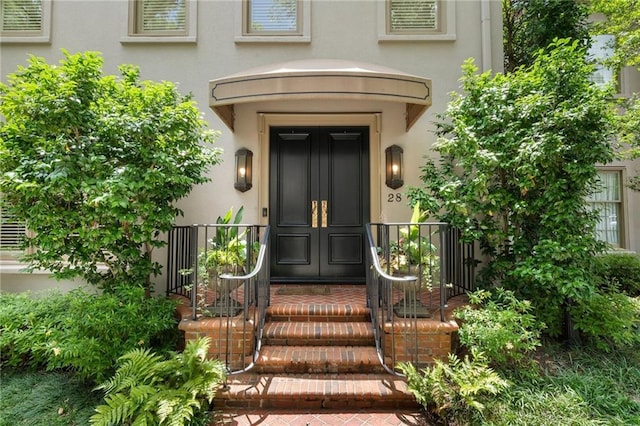 2525 Peachtree Rd Unit 28, Atlanta, GA 30305 - property entrance featuring french doors and stucco siding