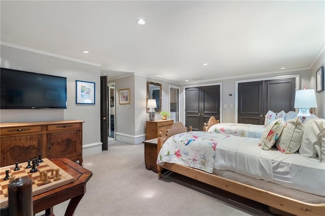 2525 Peachtree Rd Unit 28, Atlanta, GA 30305 - bedroom featuring crown molding, light carpet, and recessed lighting