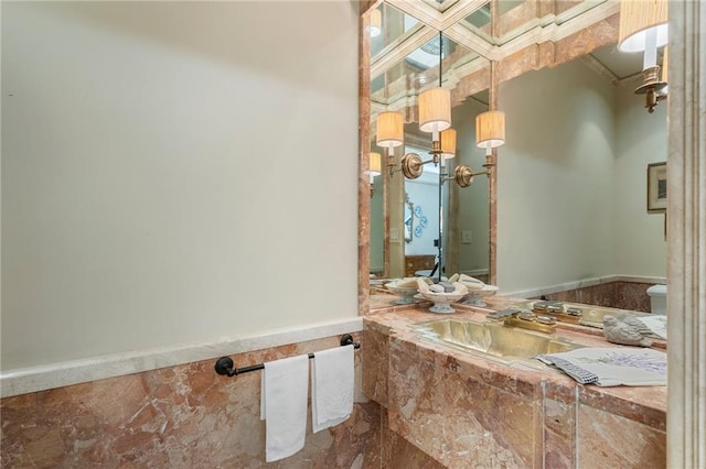 2525 Peachtree Rd Unit 28, Atlanta, GA 30305 - view of bathroom