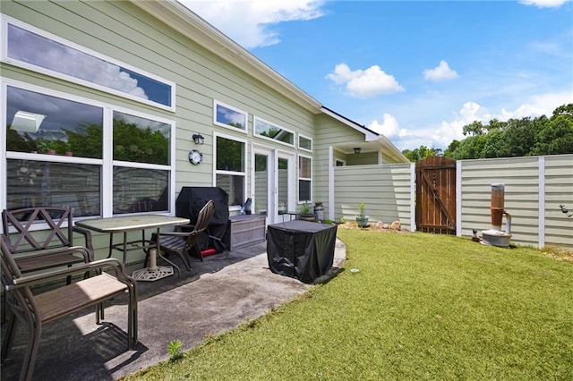418 Thaxton Ln, Woodstock, GA 30188 - view of yard with a patio and a gate
