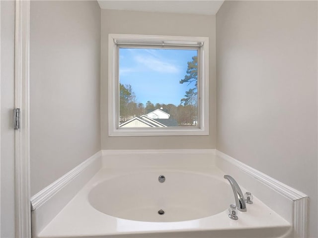 bathroom featuring a bathing tub