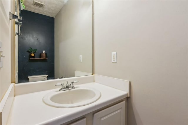 5519 Princeton Oaks Ln, Sugar Hill, GA 30518 - view of wooden terrace
