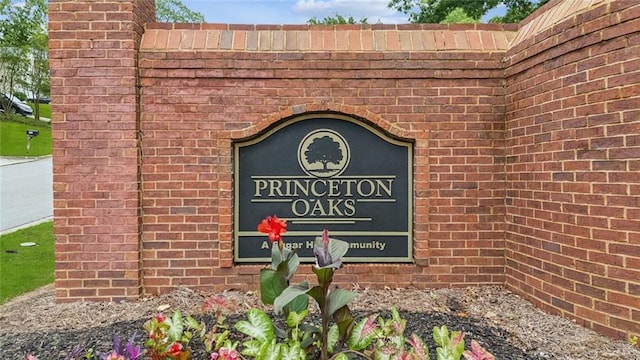 5519 Princeton Oaks Ln, Sugar Hill, GA 30518 - aerial perspective of suburban area with a heavily wooded area