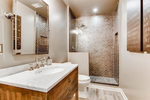 1604 Gilstrap Ln NW, Atlanta, GA 30318 - full bath featuring vanity and a tile shower