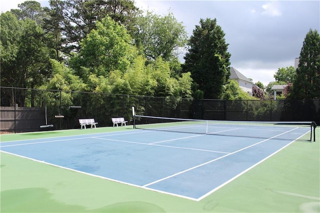 4011 Charrwood Trce, Marietta, GA 30062 - view of tennis court with community basketball court and fence