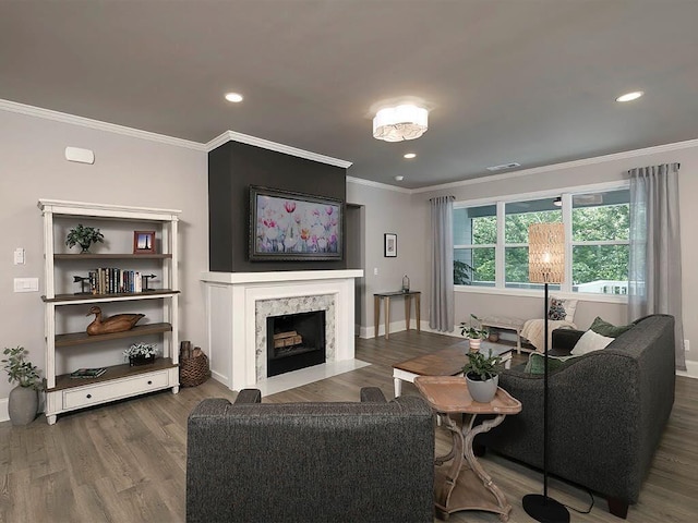 712 Broken Arrow, Waleska, GA 30183 - living room with wood finished floors, a premium fireplace, ornamental molding, and recessed lighting