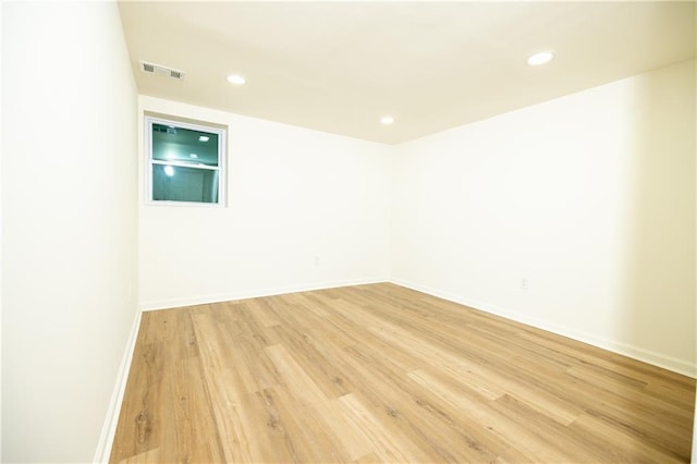 4336 Parkview Dr, Lithia Springs, GA 30122 - empty room featuring light wood-style flooring, recessed lighting, baseboards, and visible vents