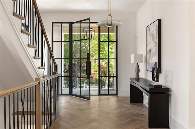 555 Orme Cir NE, Atlanta, GA 30306 - entryway featuring plenty of natural light, baseboards, and stairway