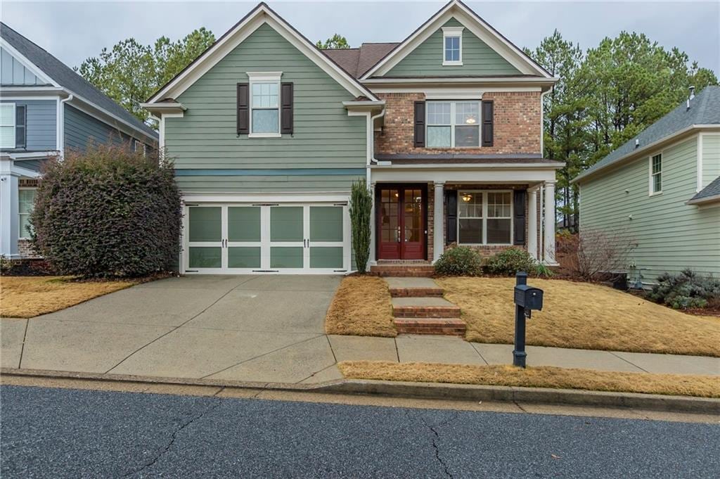 view of front of house with a garage