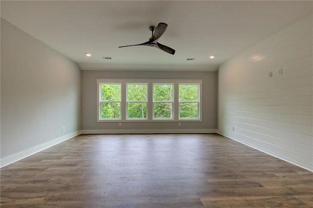6449 Snelling Mill Rd, Flowery Branch, GA 30542 - unfurnished room with recessed lighting, ceiling fan, dark wood-type flooring, and baseboards