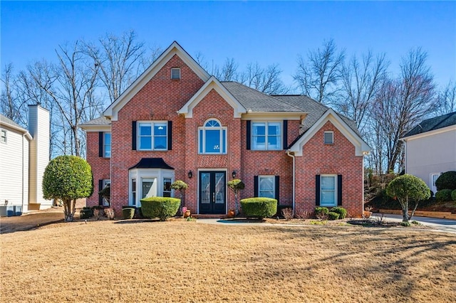 view of front of house featuring a front yard