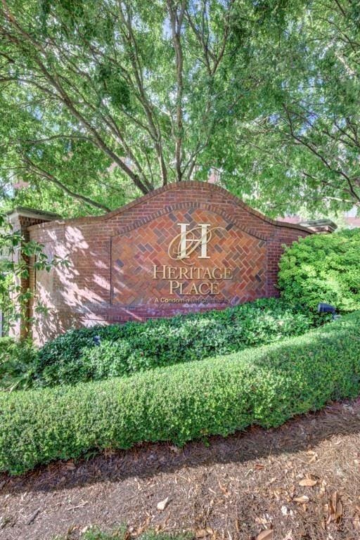 211 Colonial Homes Dr NW Unit 2501, Atlanta, GA 30309 - view of community sign