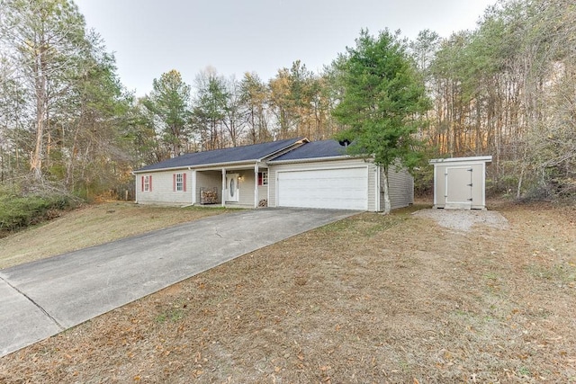 view of front facade featuring a porch and a garage