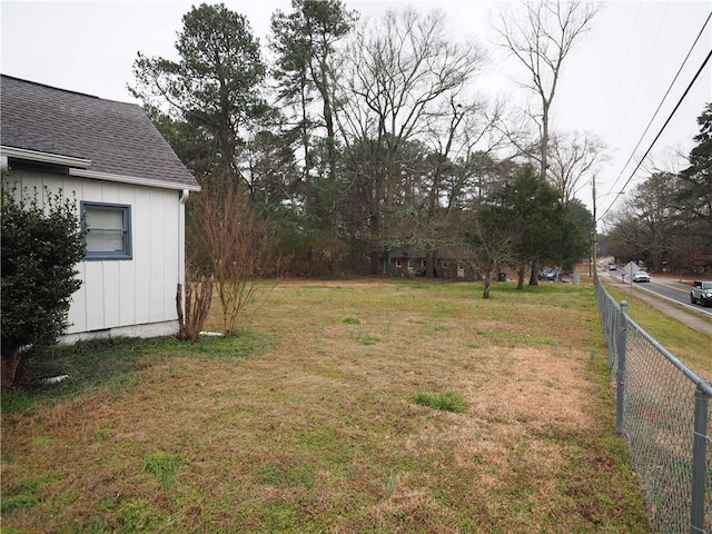 view of yard featuring fence