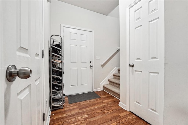 2545 Gatewater Ct, Cumming, GA 30040 - entryway featuring dark wood-style flooring and stairway