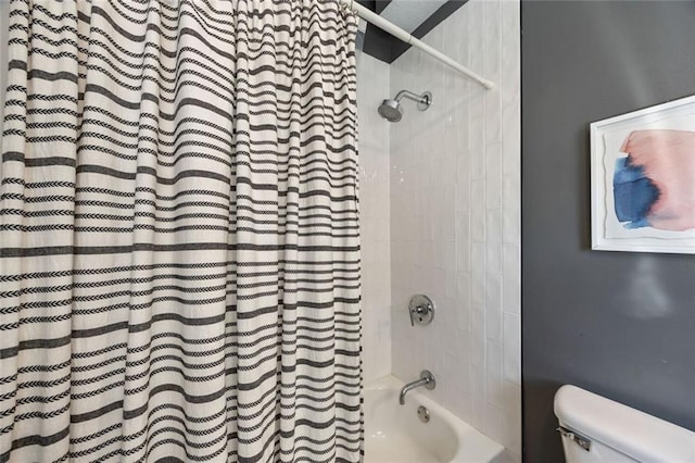 66 Howell St NE, Atlanta, GA 30312 - full bathroom featuring toilet and shower / tub combo