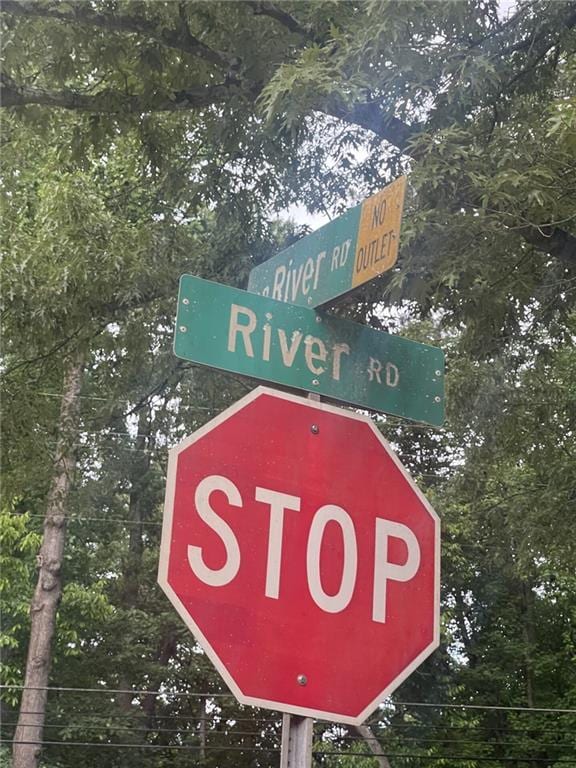 4030 River Rd, Ellenwood, GA 30294