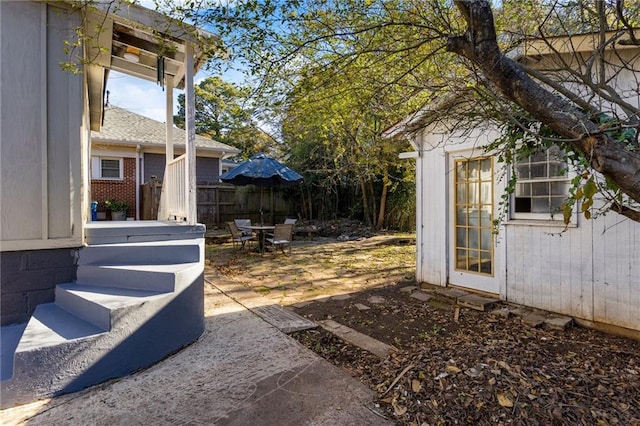 view of yard with a patio