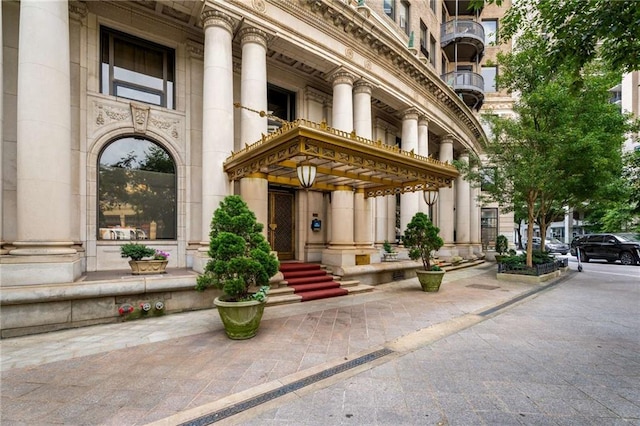 75 Ponce De Leon Ave NE Unit 1006, Atlanta, GA 30308 - doorway to property with a balcony