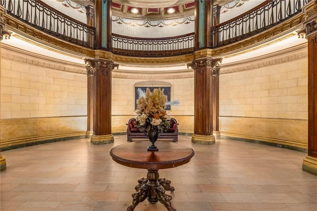 75 Ponce De Leon Ave NE Unit 1006, Atlanta, GA 30308 - community lobby with a high ceiling