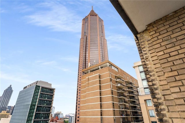 75 Ponce De Leon Ave NE Unit 1006, Atlanta, GA 30308 - view of building exterior featuring a city view