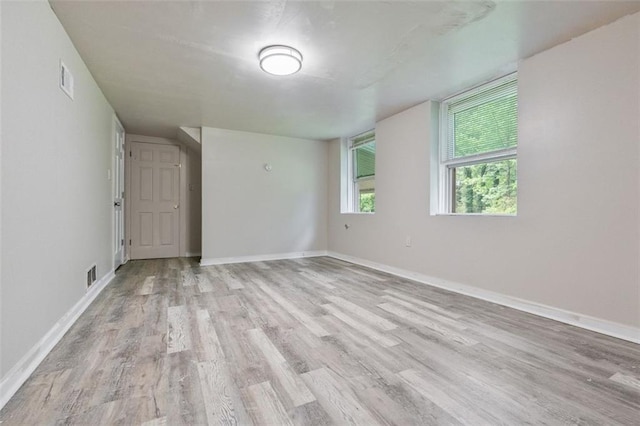 2172 SE Wakita Dr SE, Marietta, GA 30060 - unfurnished room featuring light wood-type flooring and baseboards