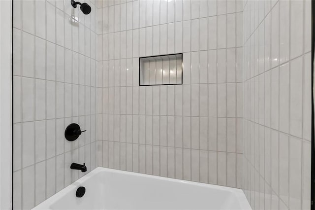 1643 Flintwood Dr SE, Atlanta, GA 30316 - view of full bath