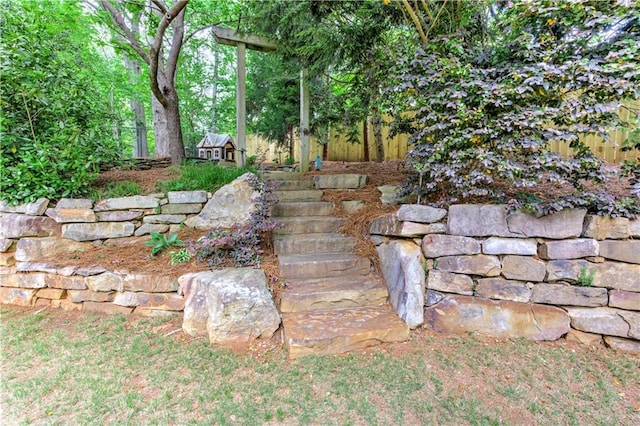452 Brushstroke Ct SE, Marietta, GA 30067 - view of yard with stairs