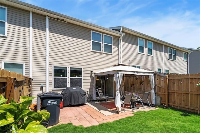 554 Rendevous Rd, Acworth, GA 30102 - back of property with a gazebo and a patio area