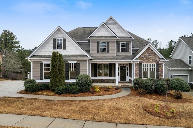 craftsman inspired home featuring a porch