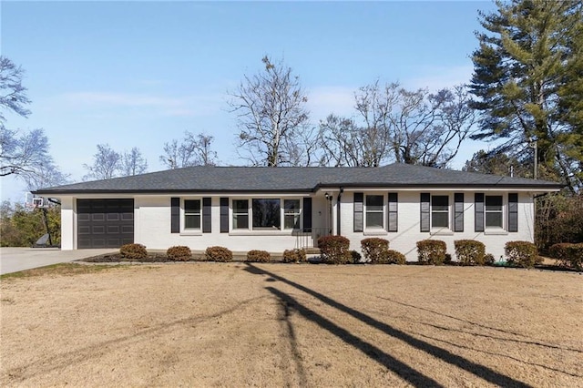 single story home featuring a garage