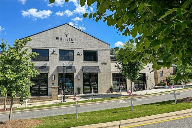 view of building exterior